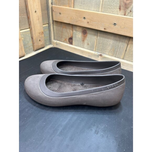 Crocs Womens Brown Flats With Fuzzy Lining Size W9 Comfortable Slip-On Shoes - Picture 6 of 7